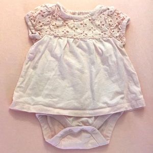 Baby Gap 3-6 months onesie light pink